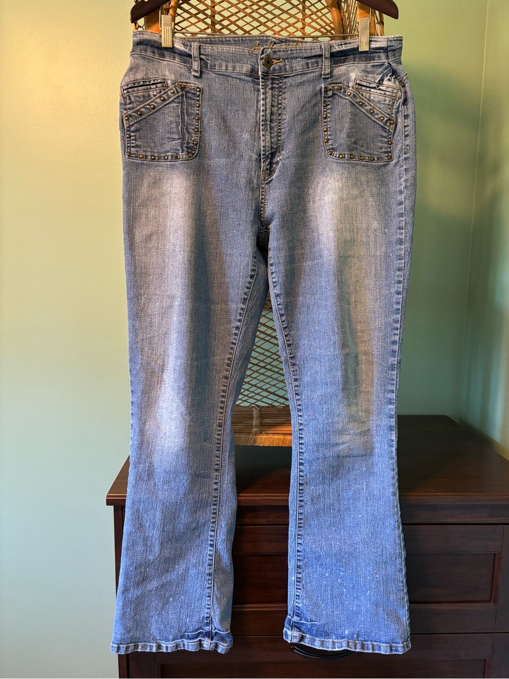 Vintage Bootcut Jeans - Bronze Studded | Size Plus 19/20